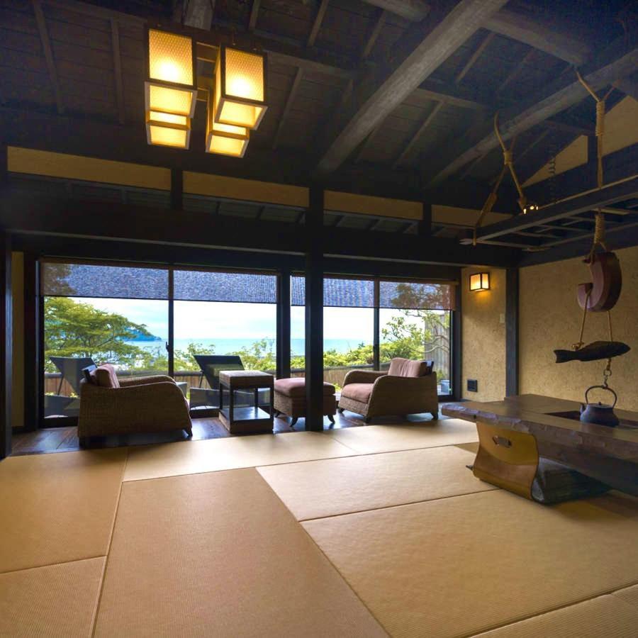 森の入り江の離れ宿 無雙庵枇杷 Izu  Extérieur photo