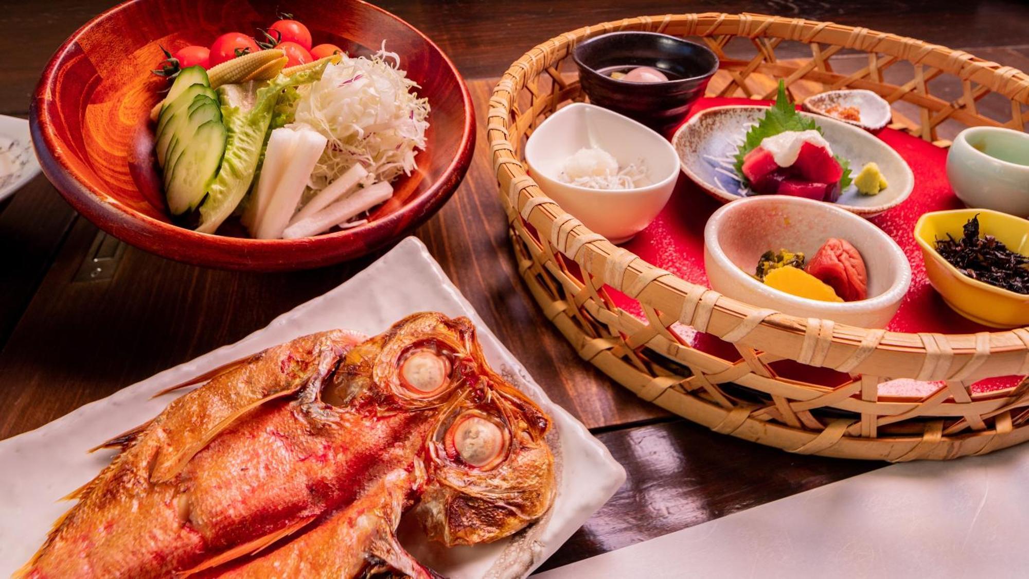 森の入り江の離れ宿 無雙庵枇杷 Izu  Extérieur photo
